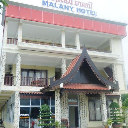 Malany Hotel Vang Vieng Exterior photo